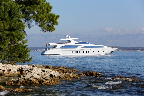 Yachts for sale in Adriatic Sea Azimut 116 Grande Artemy